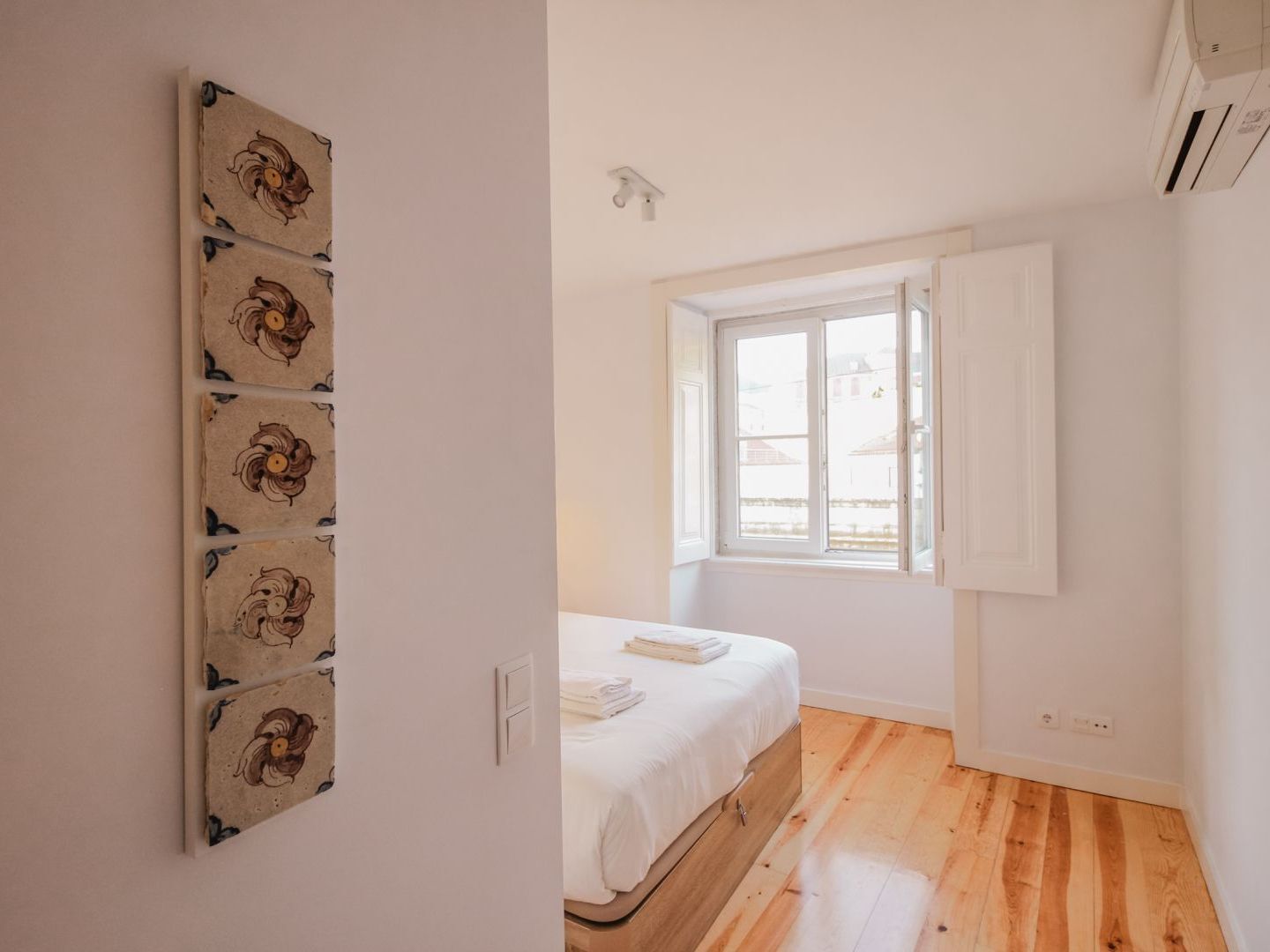 Joivy Elegant 2Br Apt Nearby Tram 28E Stop - Portas Sol 리스본 외부 사진